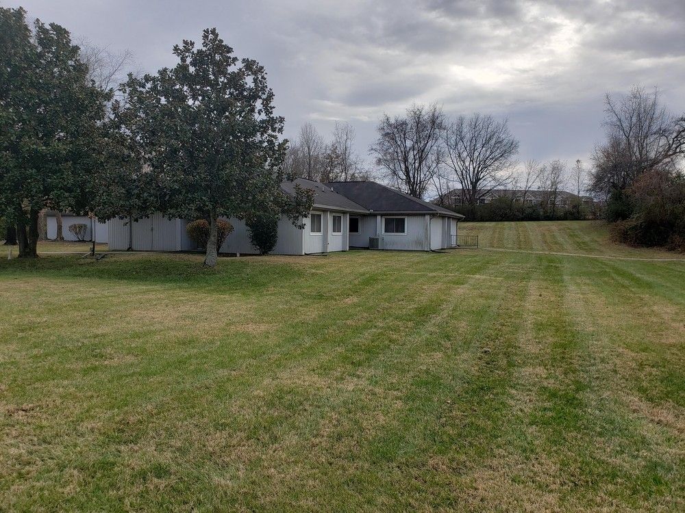 Office For Sale: 993 Long Hollow Pike, Gallatin, TN 37066